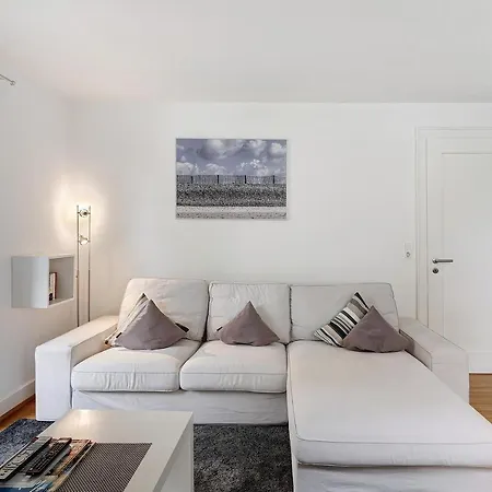 Haus No 6 Apartment *