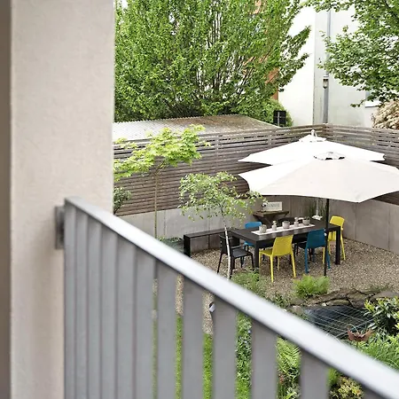 Haus No 6